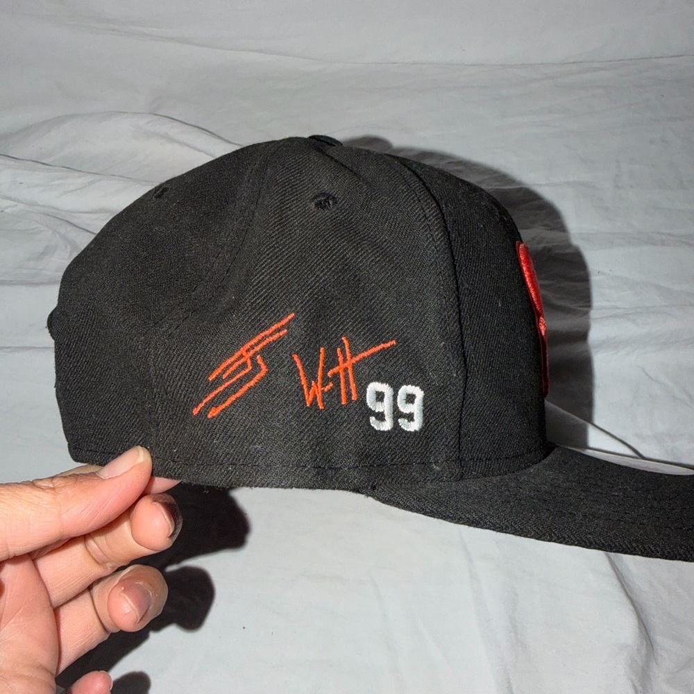 JJ Watt Texans New Era Black and Red 9FIFTY Cap - Picture 3 of 8